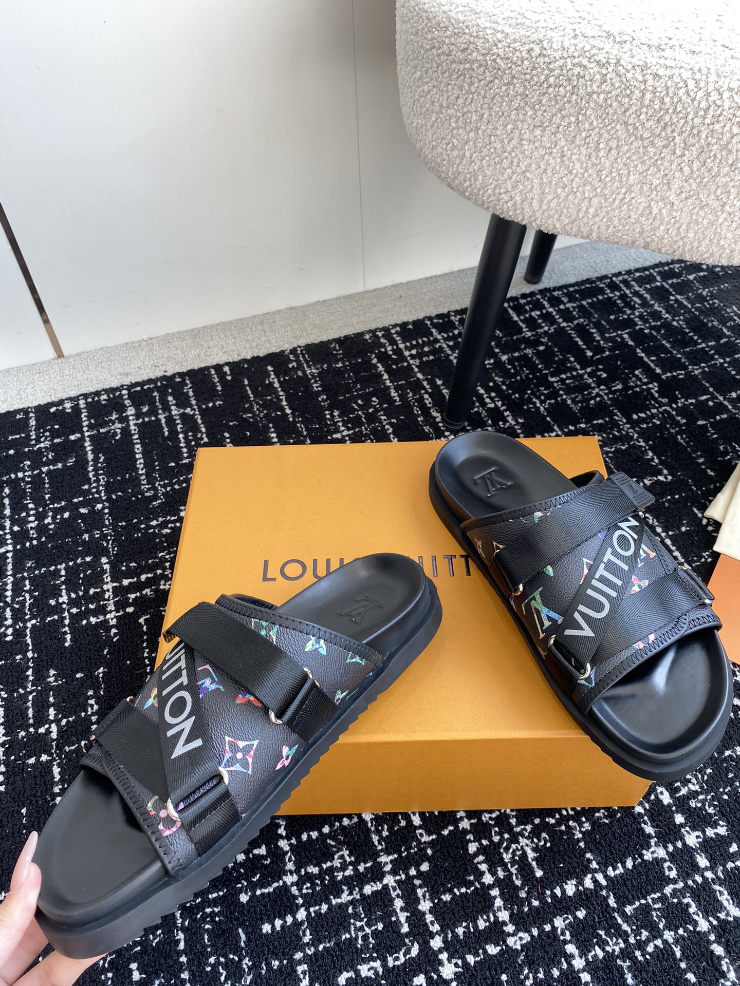 LuxluxHouse Best Quality Sandals Louis Vuitton