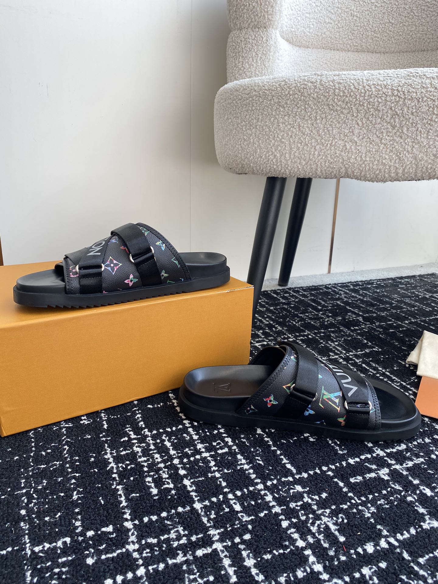LuxluxHouse Best Quality Sandals Louis Vuitton