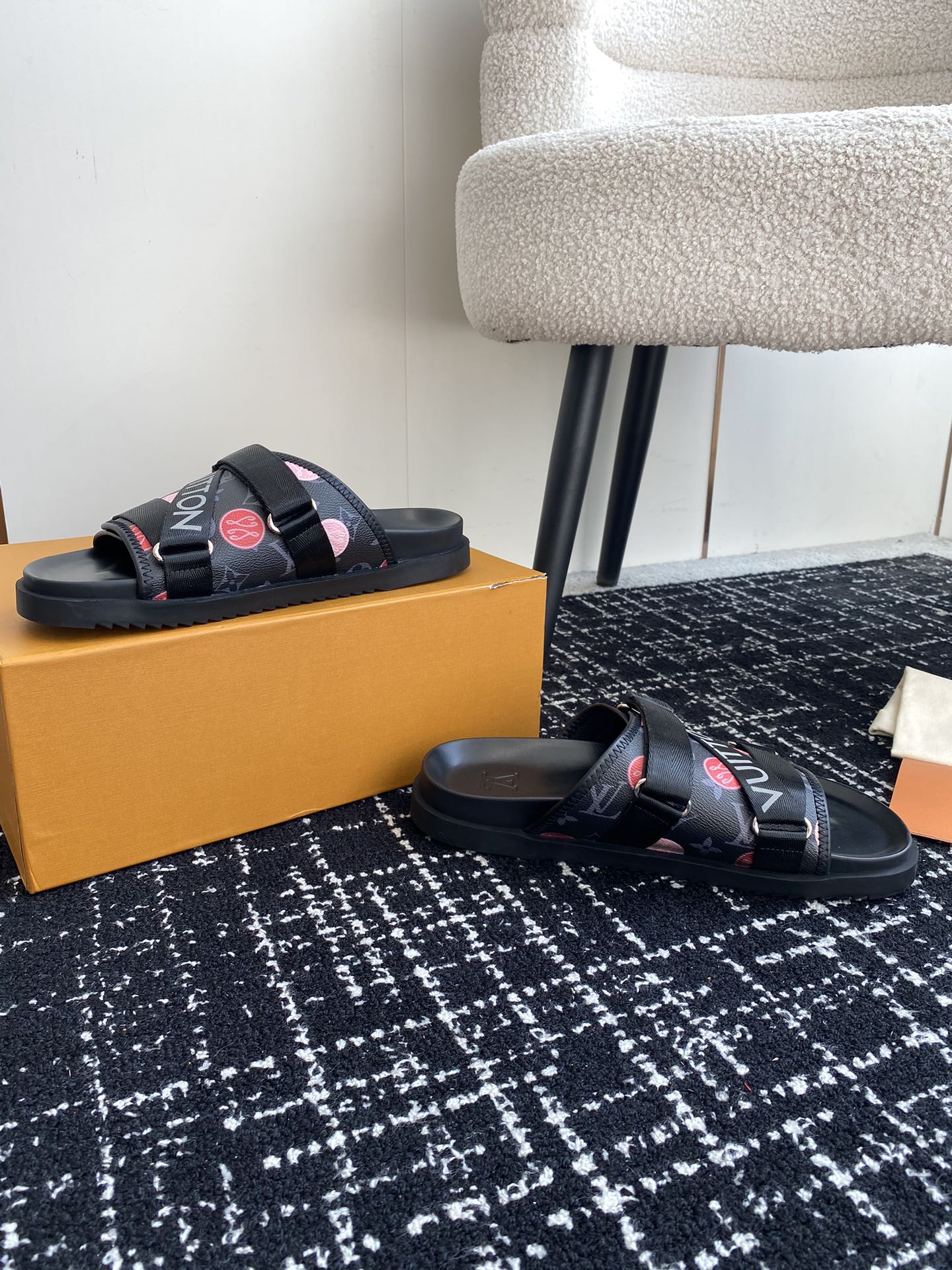 LuxluxHouse Best Quality Sandals Louis Vuitton