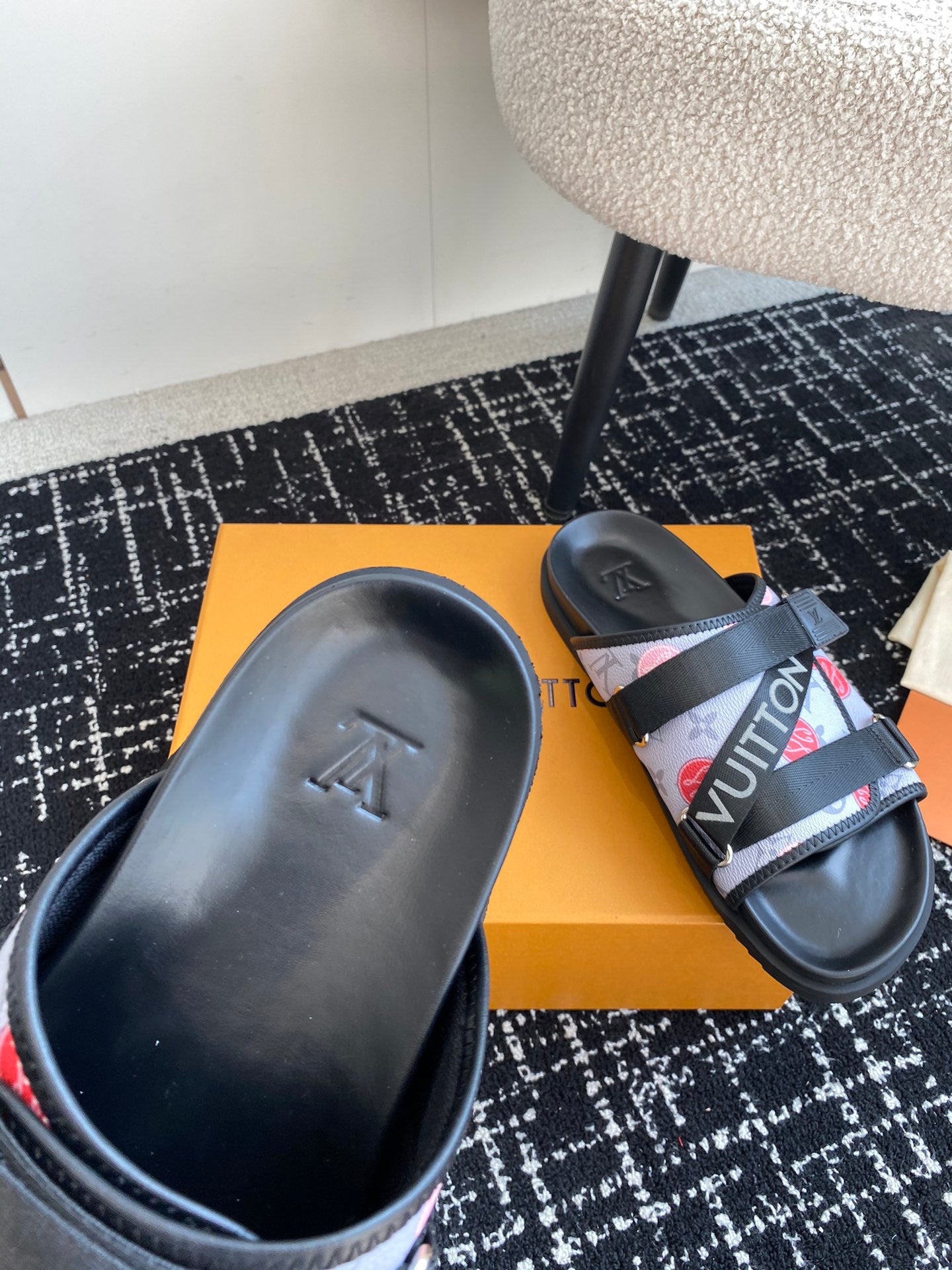 LuxluxHouse Best Quality Sandals Louis Vuitton