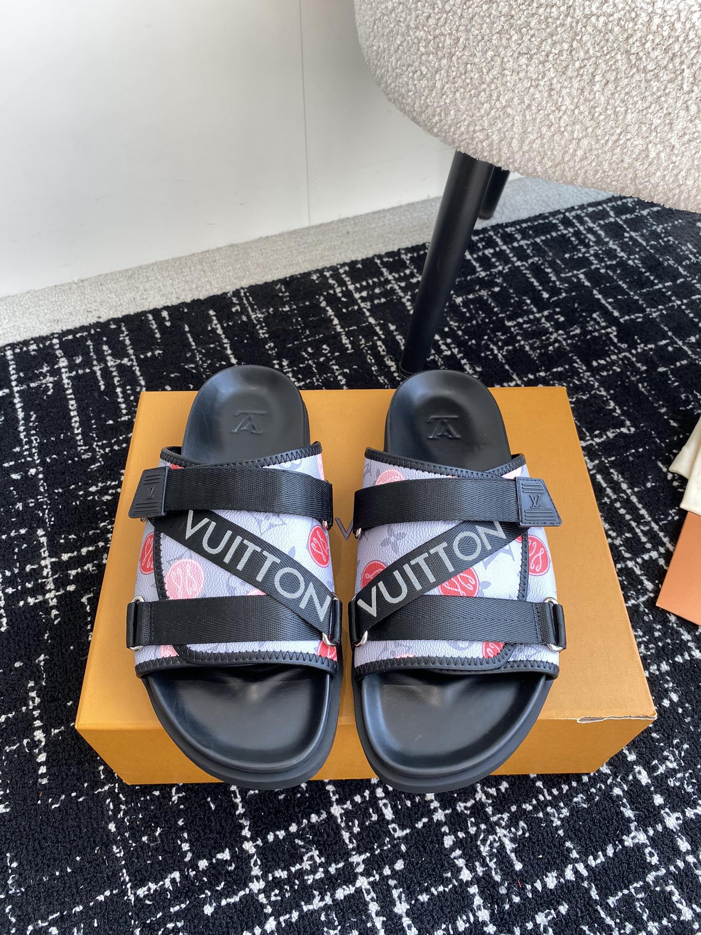 LuxluxHouse Best Quality Sandals Louis Vuitton