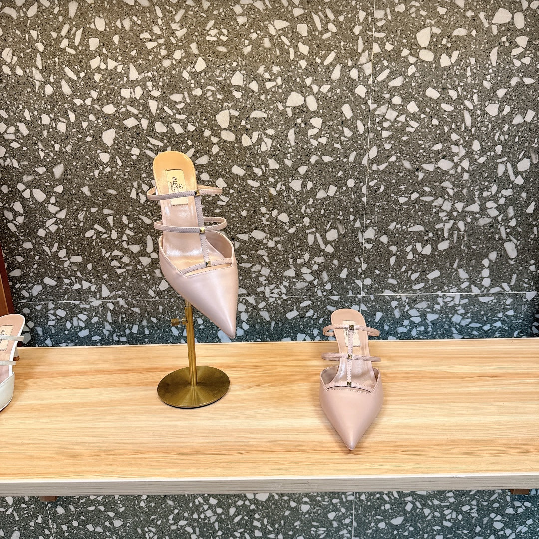 LuxluxHouse Best Quality Valentino Women Shoes