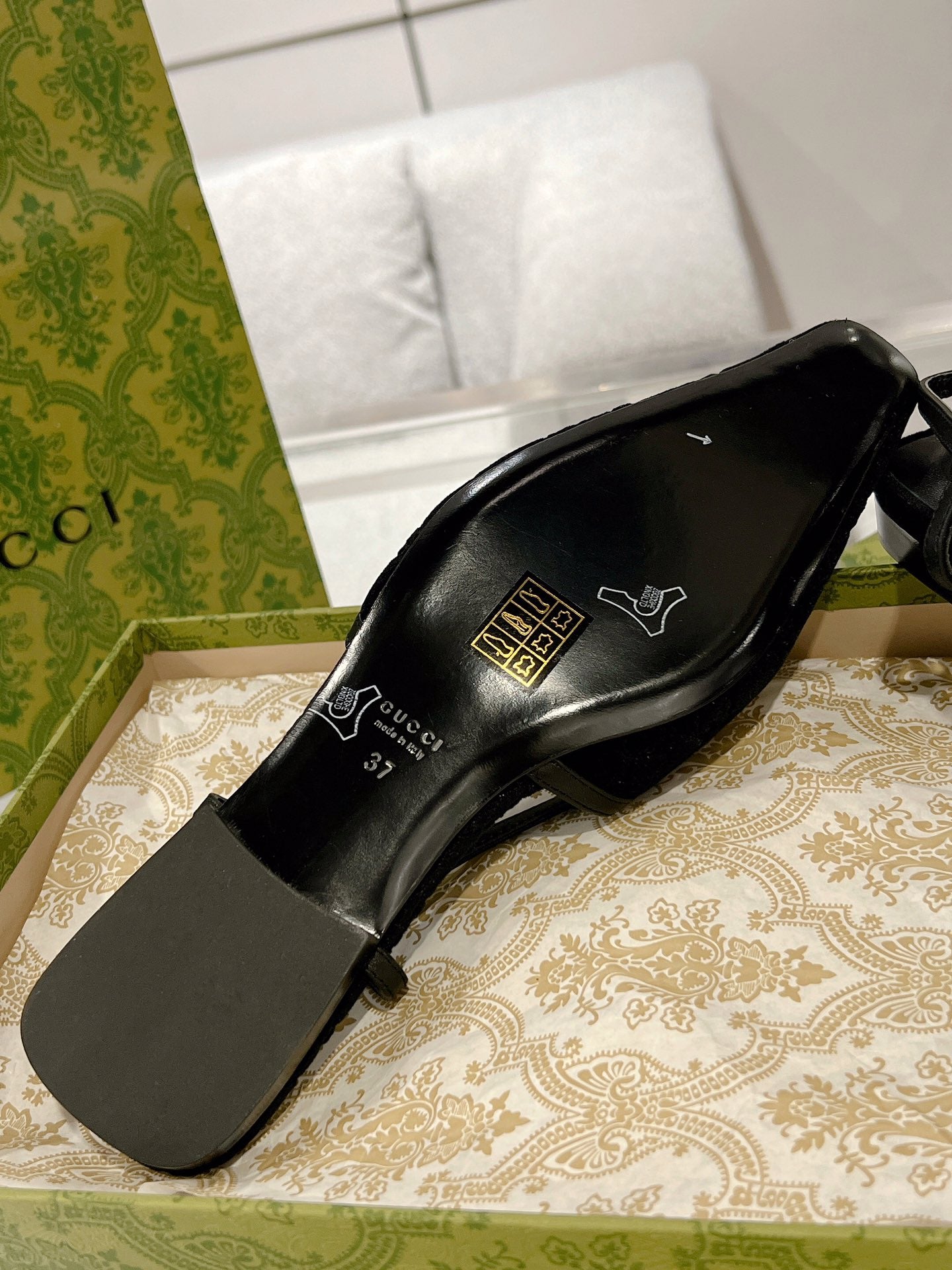 LuxluxHouse Best Quality Gucci Women Shoes