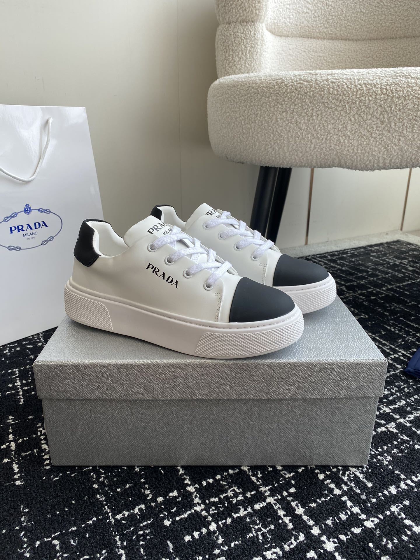 LuxluxHouse Best Quality Shoes Prada