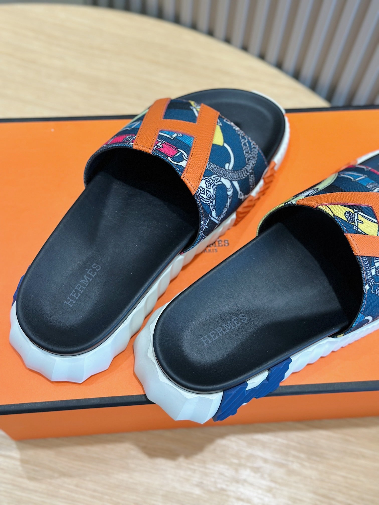 LuxluxHouse Best Quality Sandals Hermes