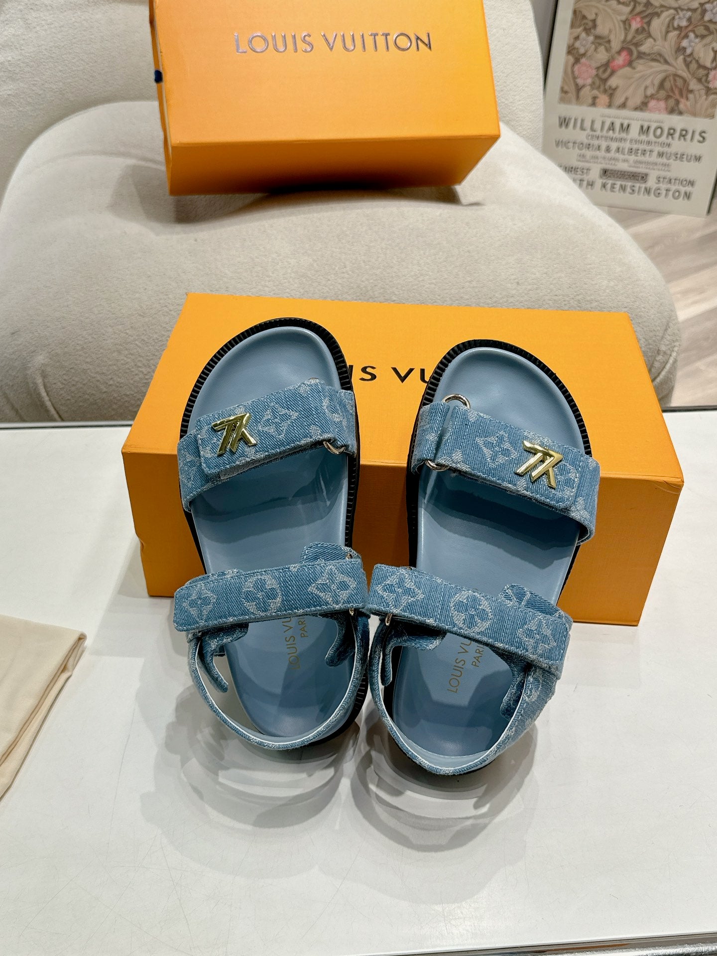 LuxluxHouse Best Quality Women Shoes Louis Vuitton