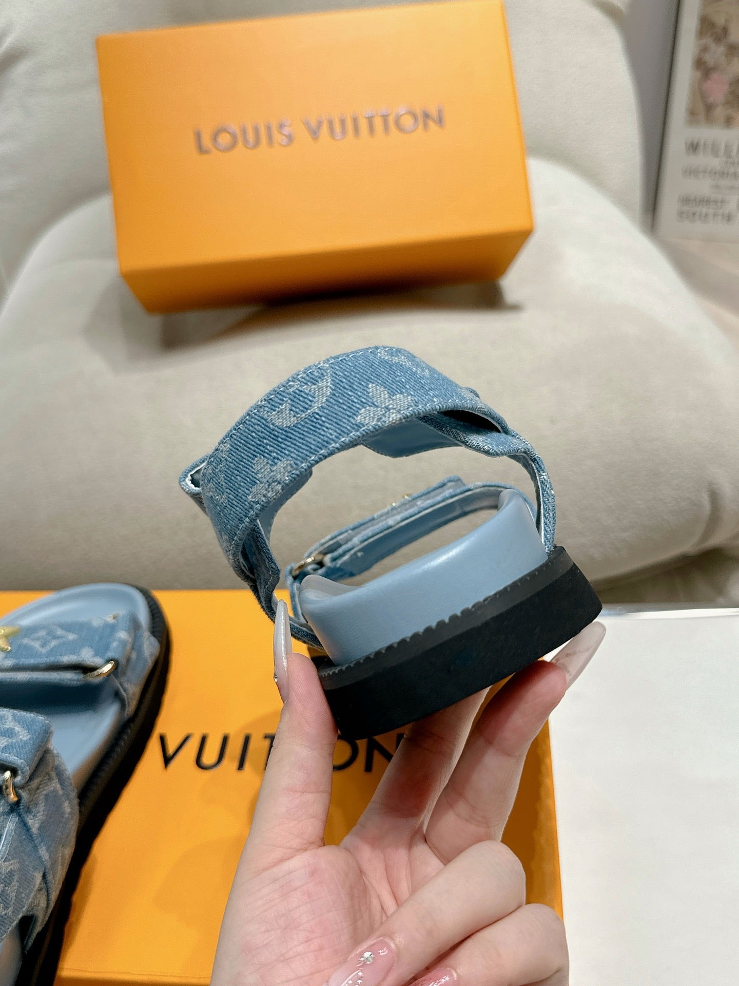LuxluxHouse Best Quality Women Shoes Louis Vuitton