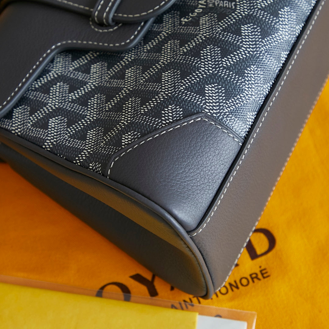 LuxluxHouse Best Quality Bags Goyard