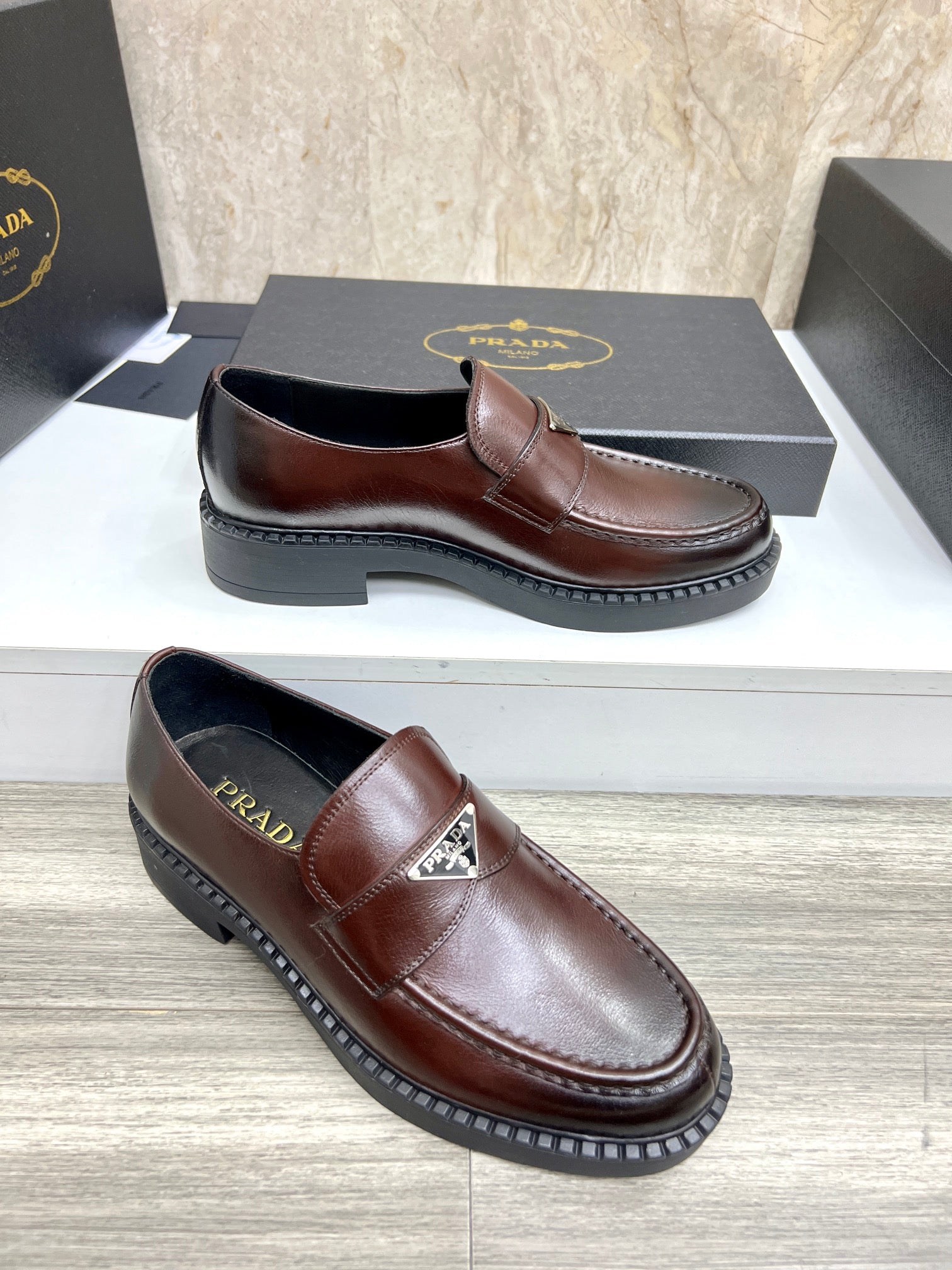 LuxluxHouse Best Quality Shoes Prada