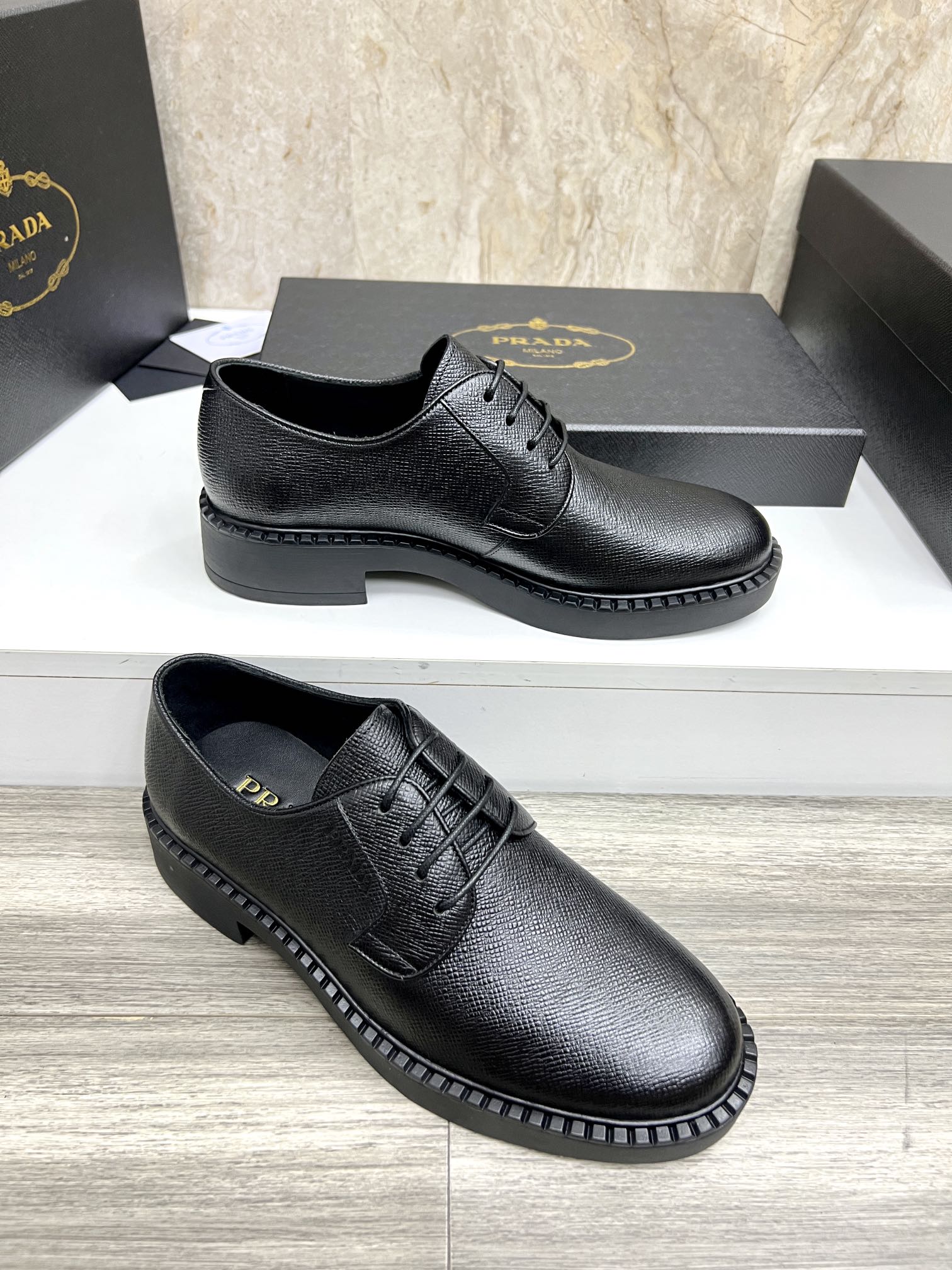 LuxluxHouse Best Quality Shoes Prada