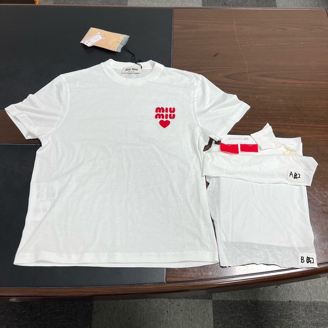 LuxluxHouse Best Quality Clothes Miu Miu T-shirt