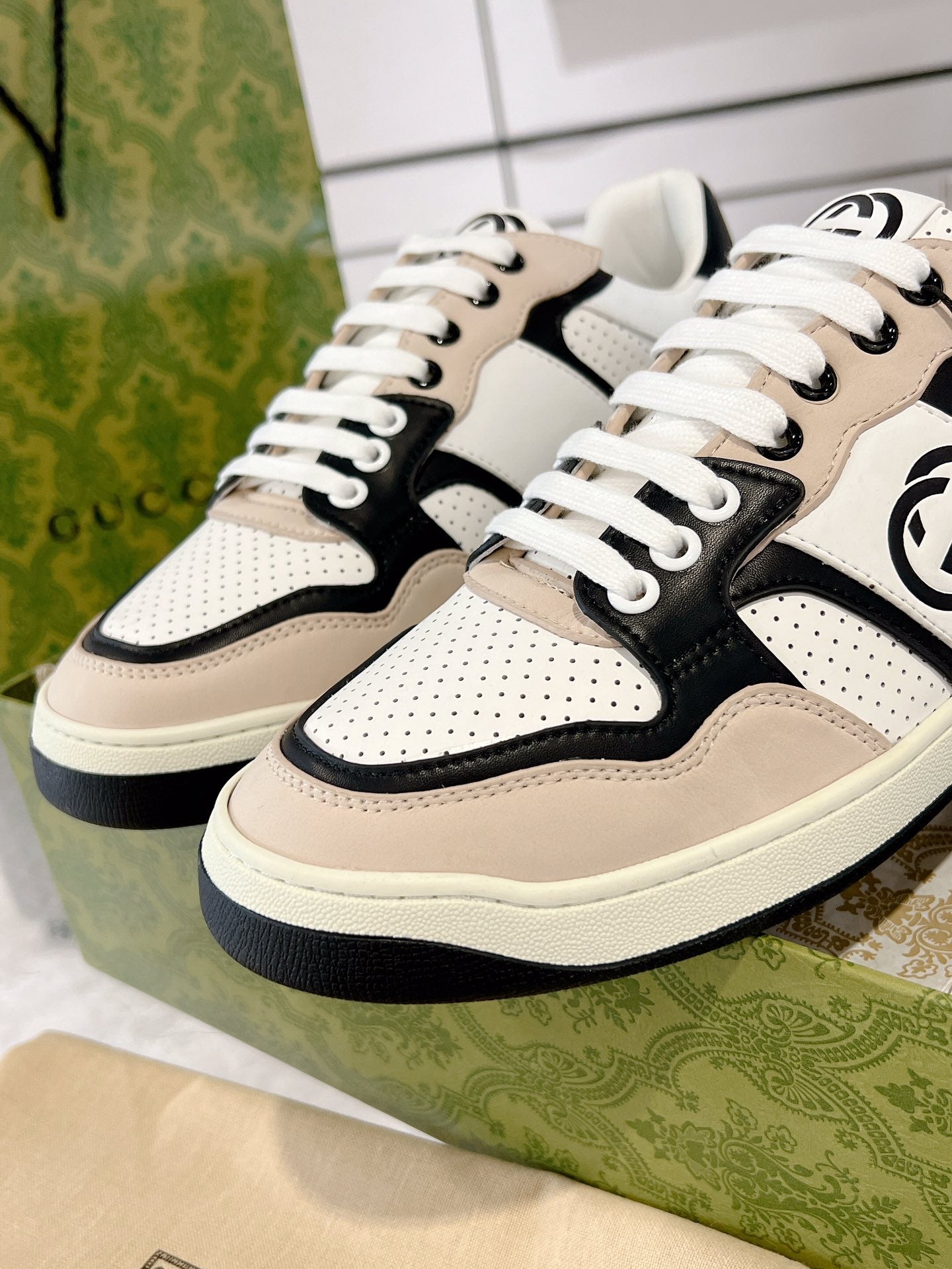 LuxluxHouse Best Quality Gucci Women Shoes
