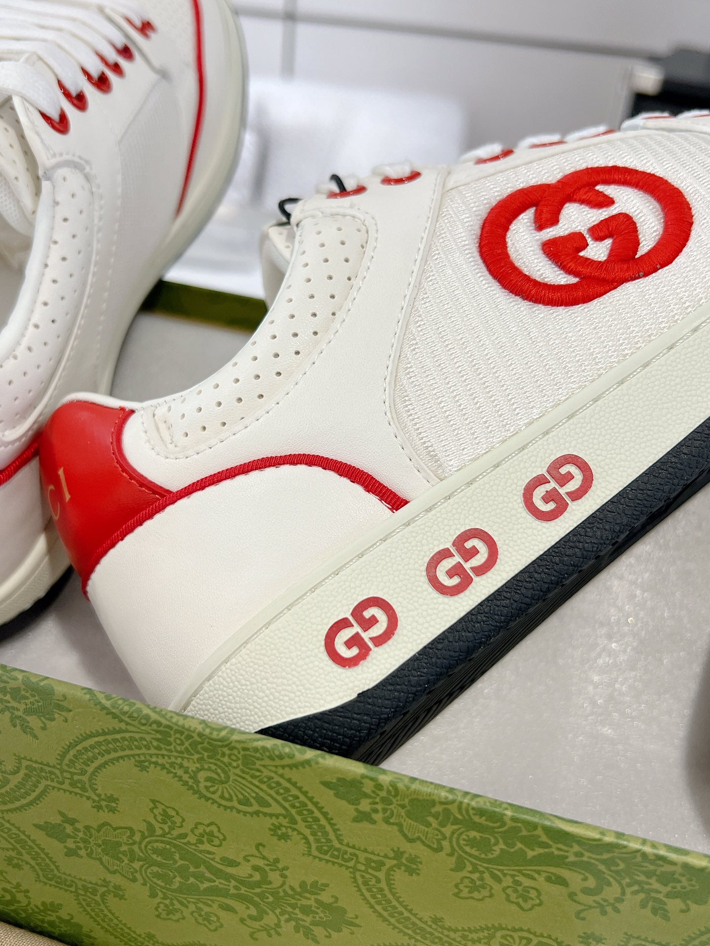LuxluxHouse Best Quality Gucci Women Shoes
