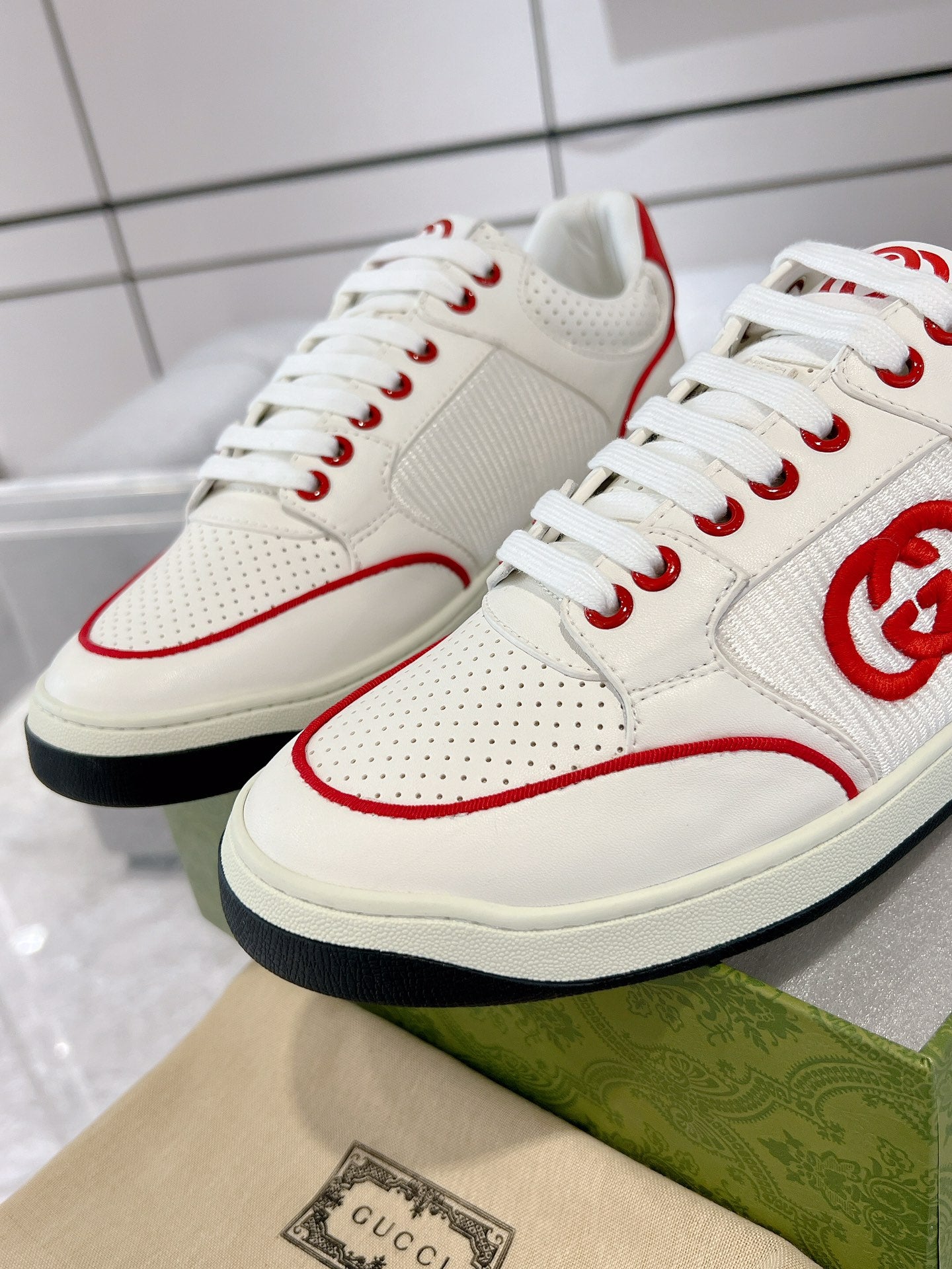 LuxluxHouse Best Quality Gucci Women Shoes