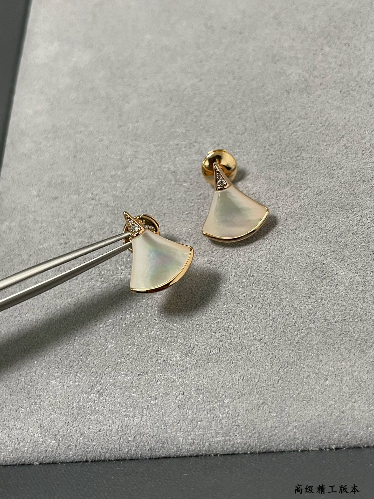 LuxluxHouse Best Quality Accessories Earrings Bvlgari