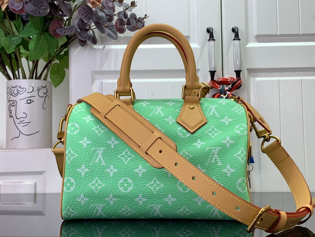 LuxluxHouse Best Quality Bags Louis Vuitton Women Men
