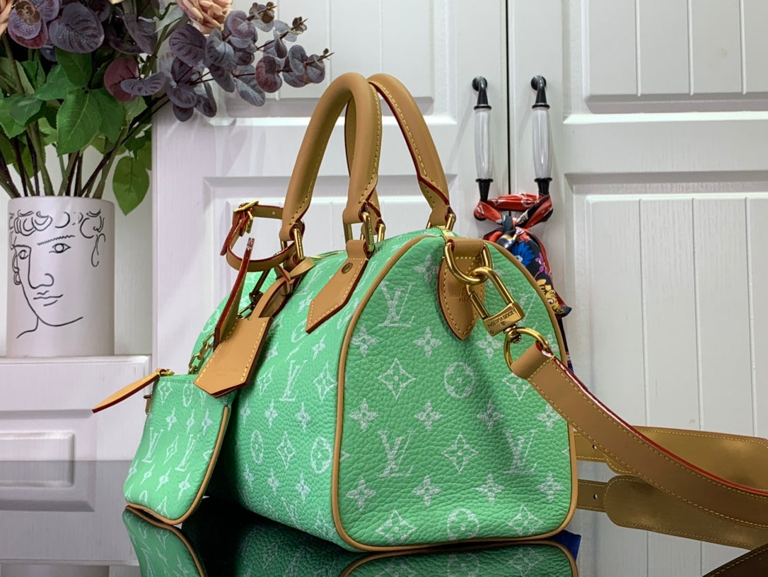 LuxluxHouse Best Quality Bags Louis Vuitton Women Men