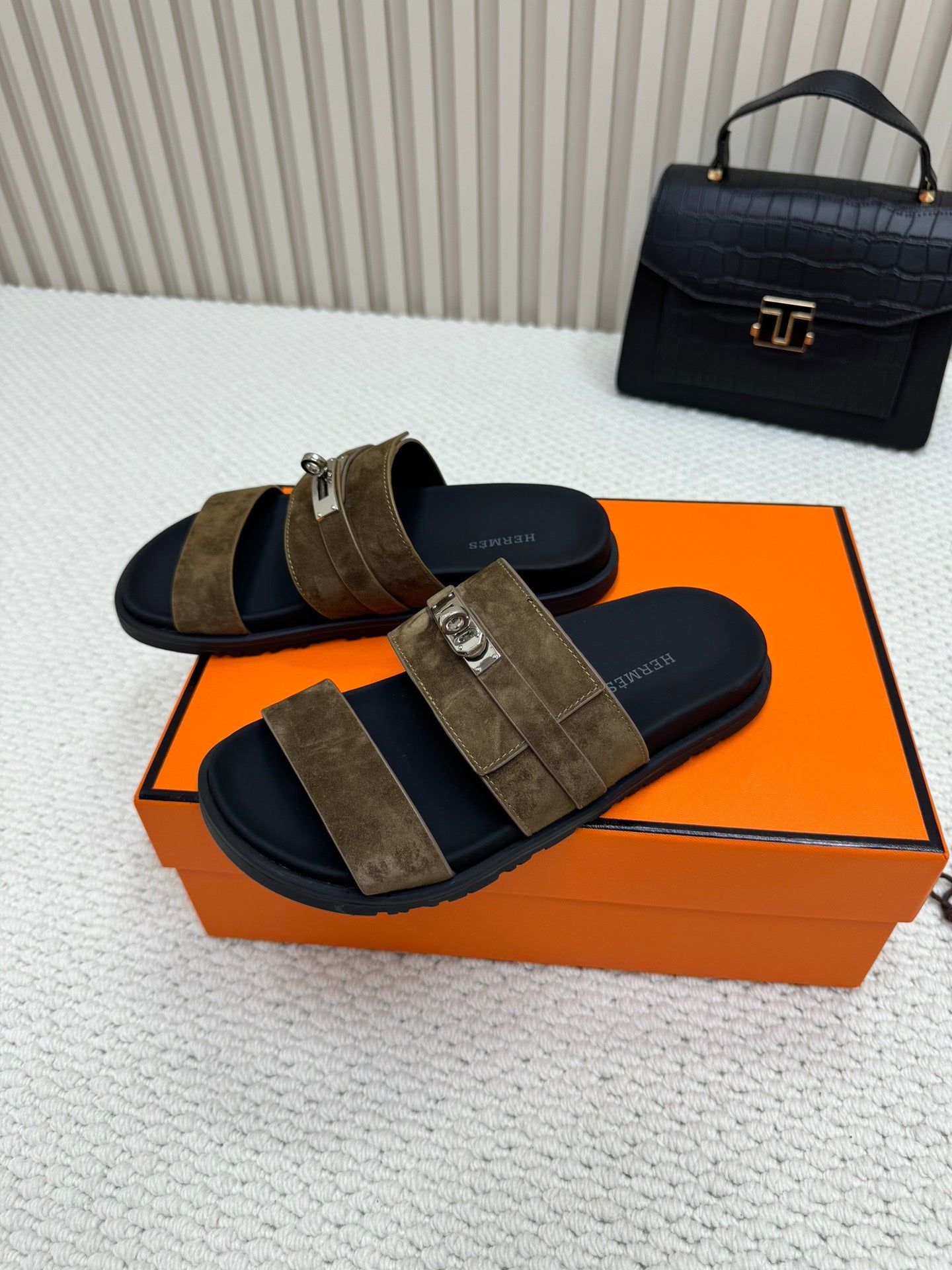 LuxluxHouse Best Quality Sandals Hermes