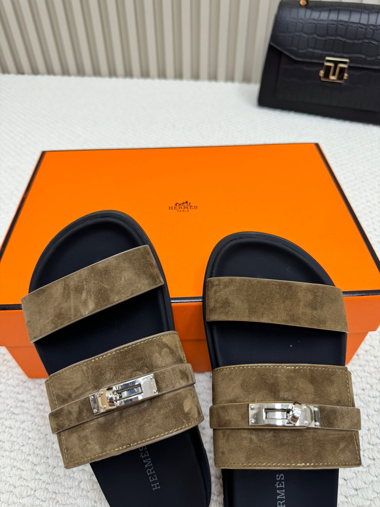 LuxluxHouse Best Quality Sandals Hermes