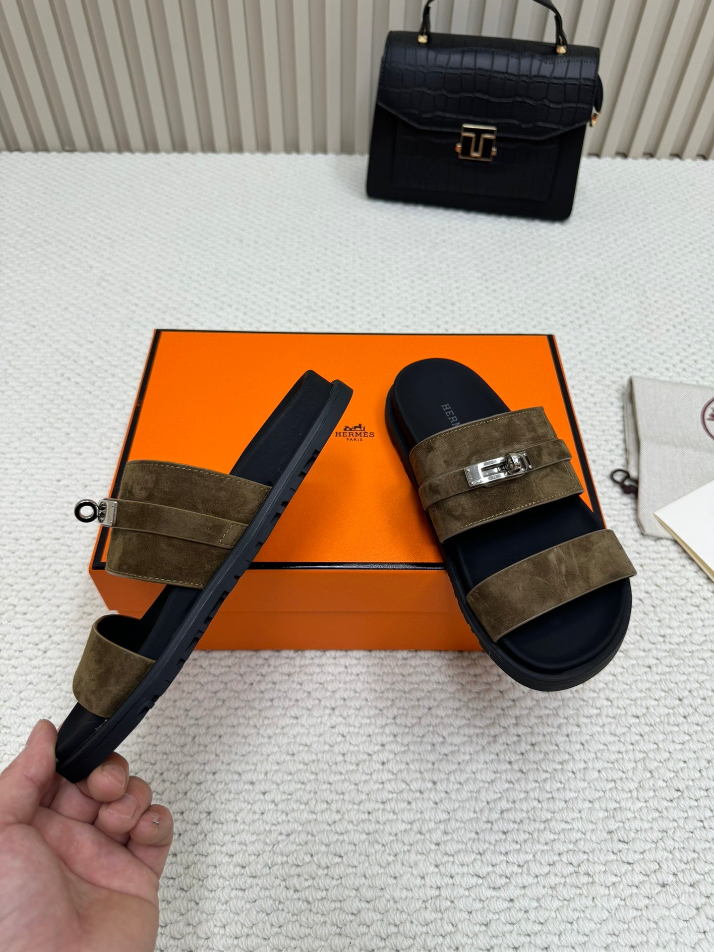 LuxluxHouse Best Quality Sandals Hermes