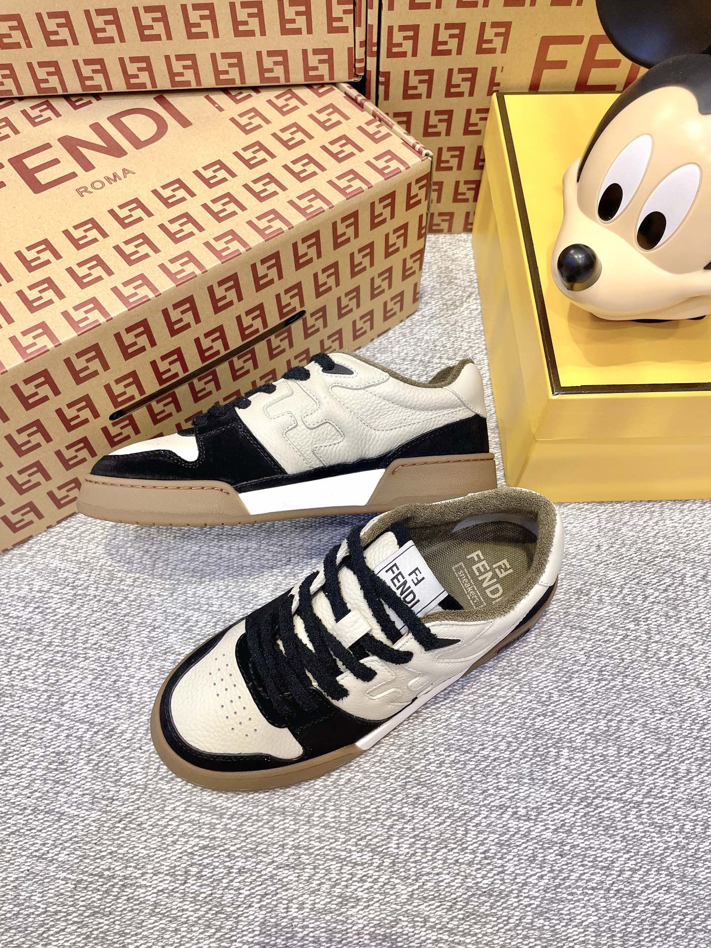 LuxluxHouse Best Quality Fendi Women Shoes