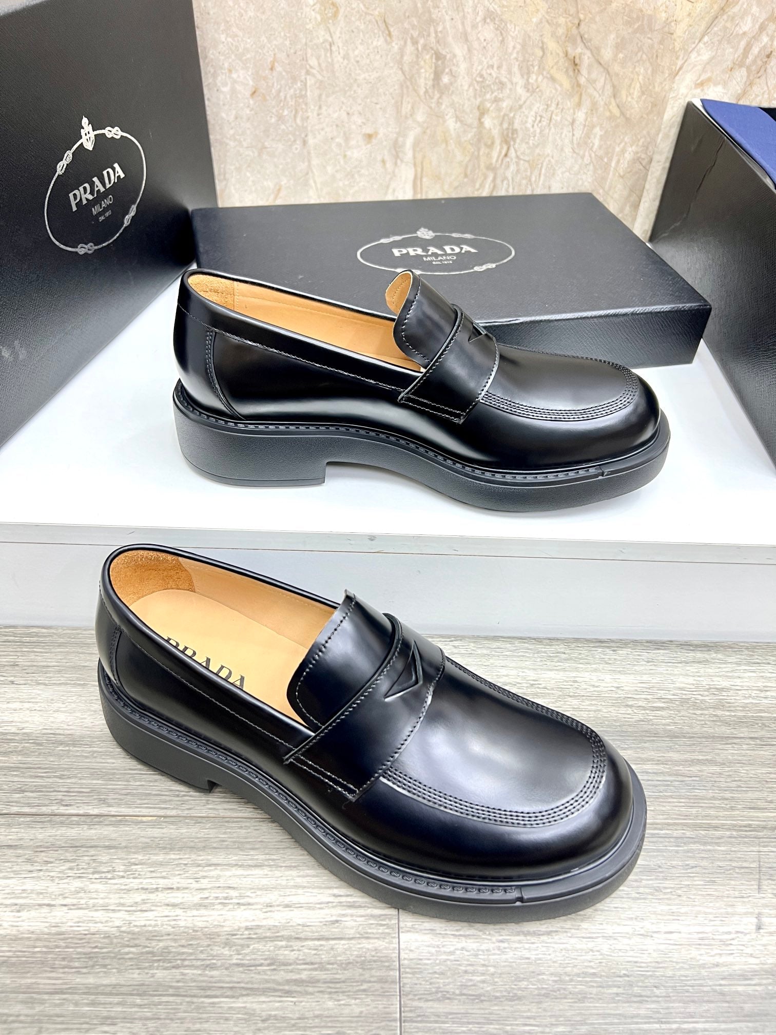 LuxluxHouse Best Quality Shoes Prada