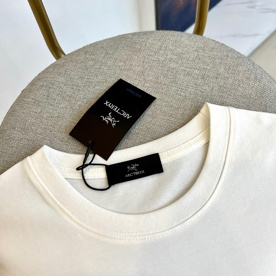 LuxluxHouse Best Quality Clothes T-shirt Arcteryx