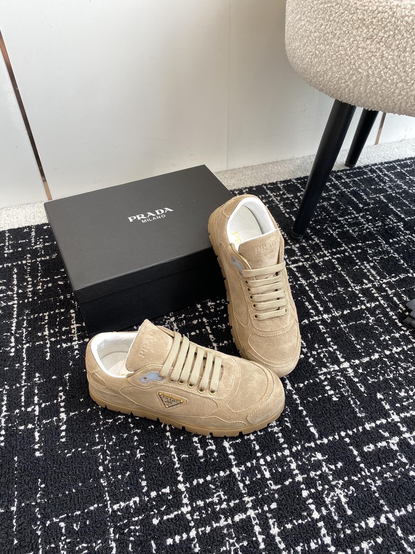 LuxluxHouse Best Quality Shoes Prada