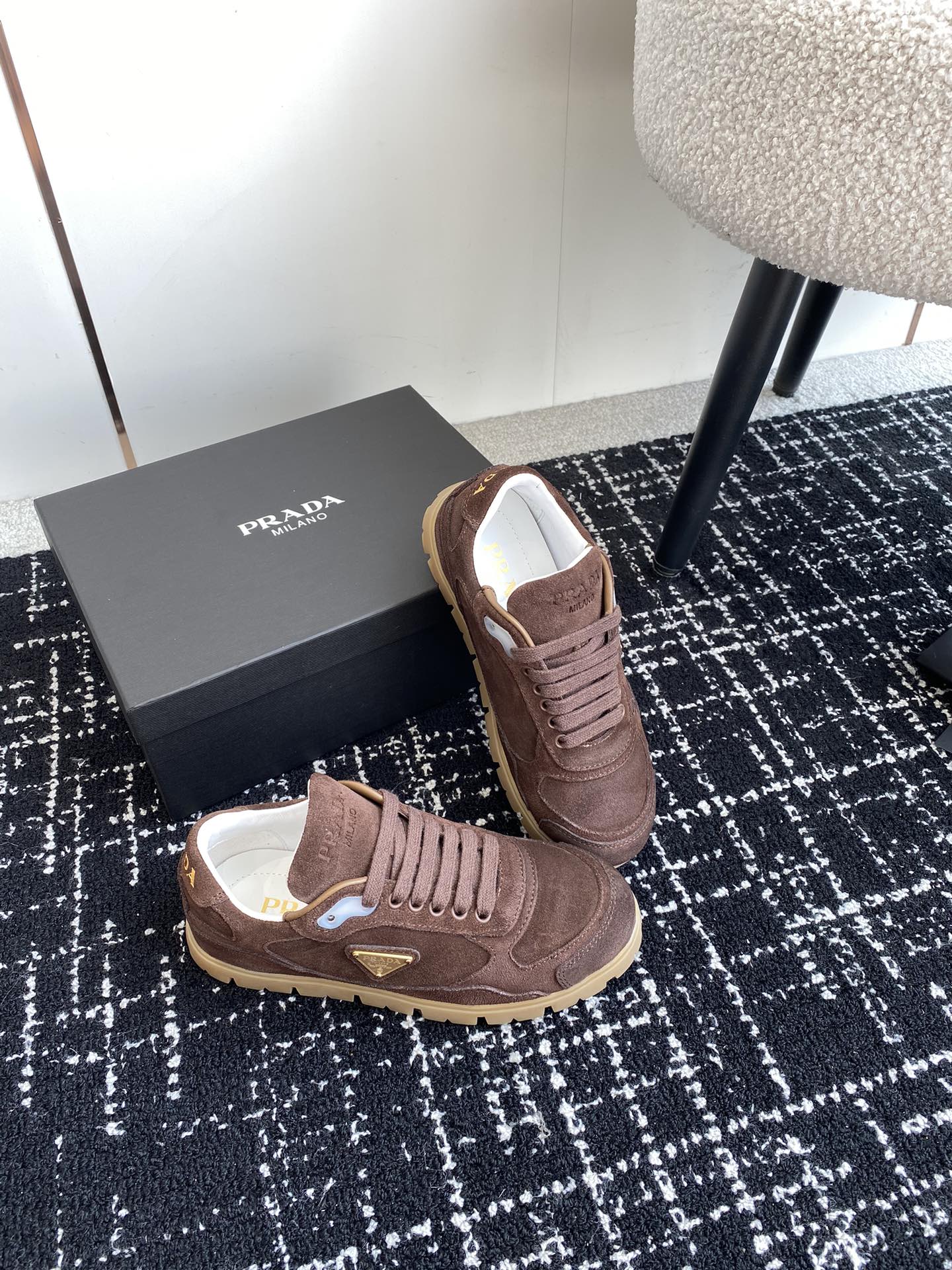 LuxluxHouse Best Quality Shoes Prada