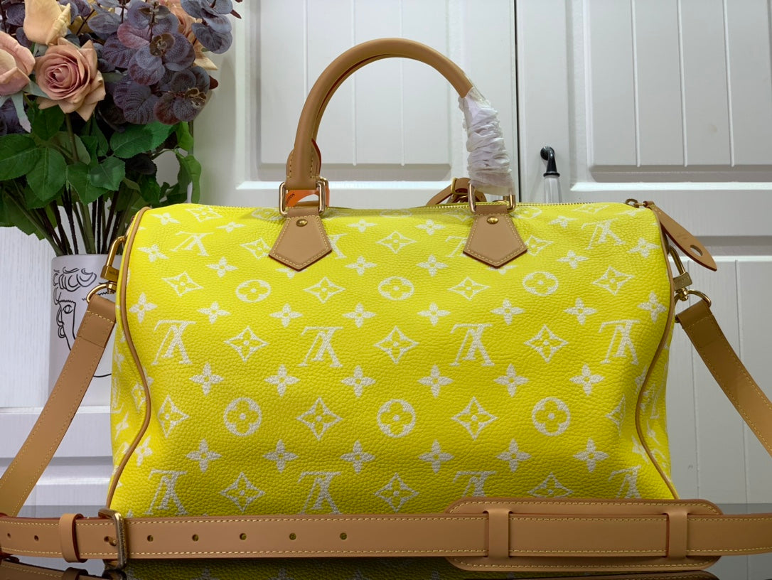 LuxluxHouse Best Quality Bags Louis Vuitton Women Men