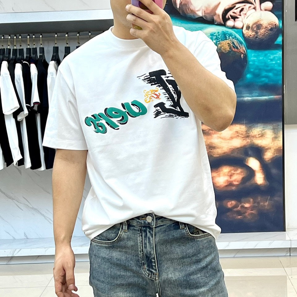 LuxluxHouse Best Quality Clothes T-shirt Louis Vuitton