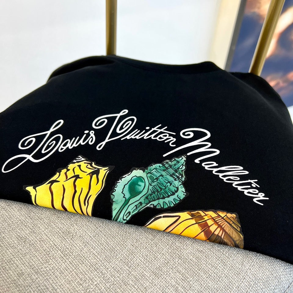 LuxluxHouse Best Quality Clothes T-shirt Louis Vuitton