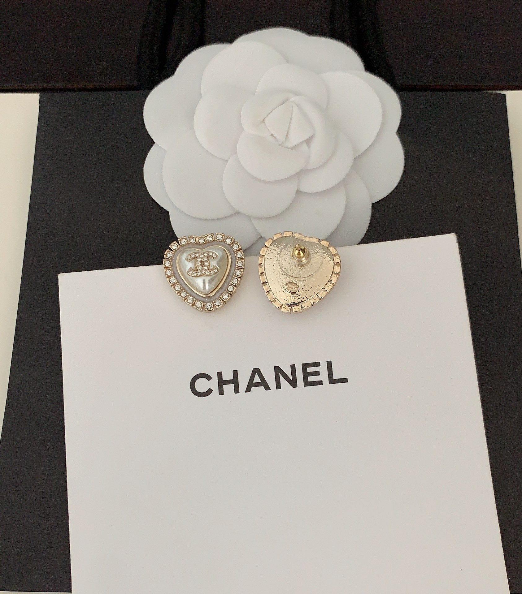 LuxluxHouse Best Quality Accessories Chanel