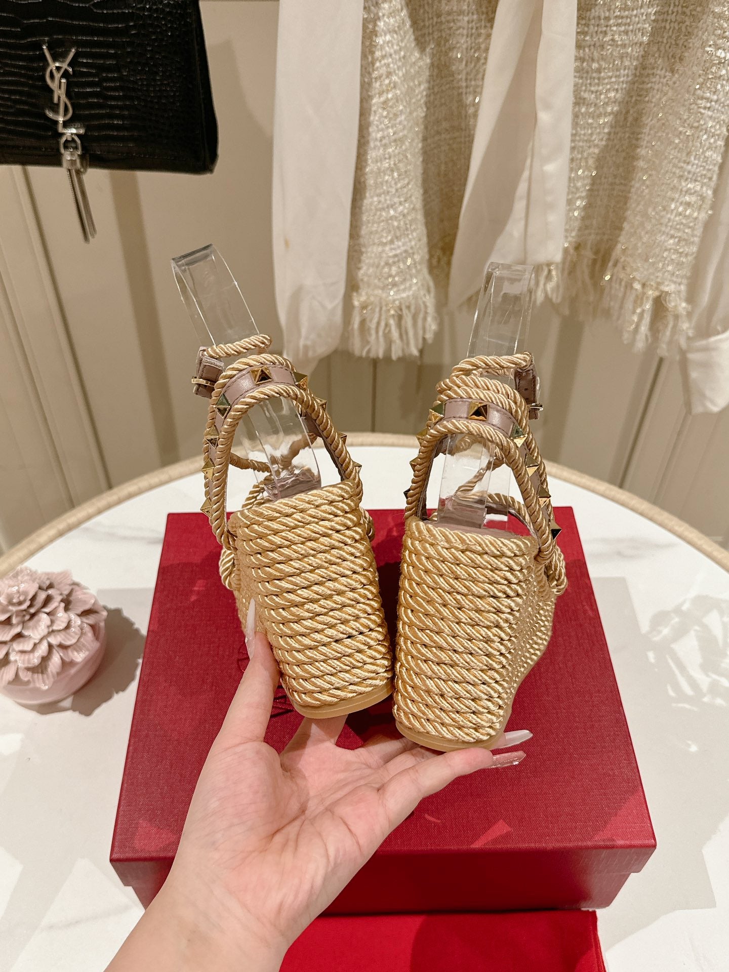 LuxluxHouse Best Quality Valentino Women Shoes