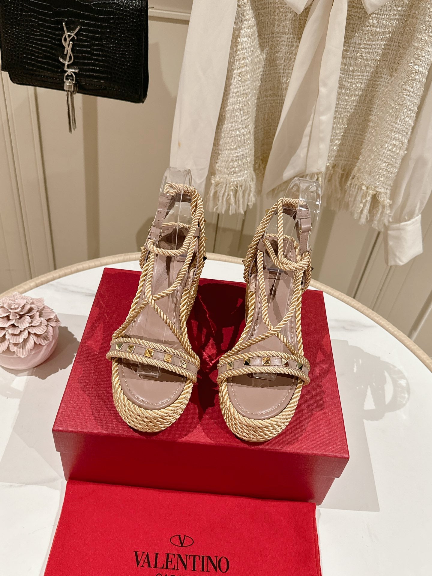 LuxluxHouse Best Quality Valentino Women Shoes