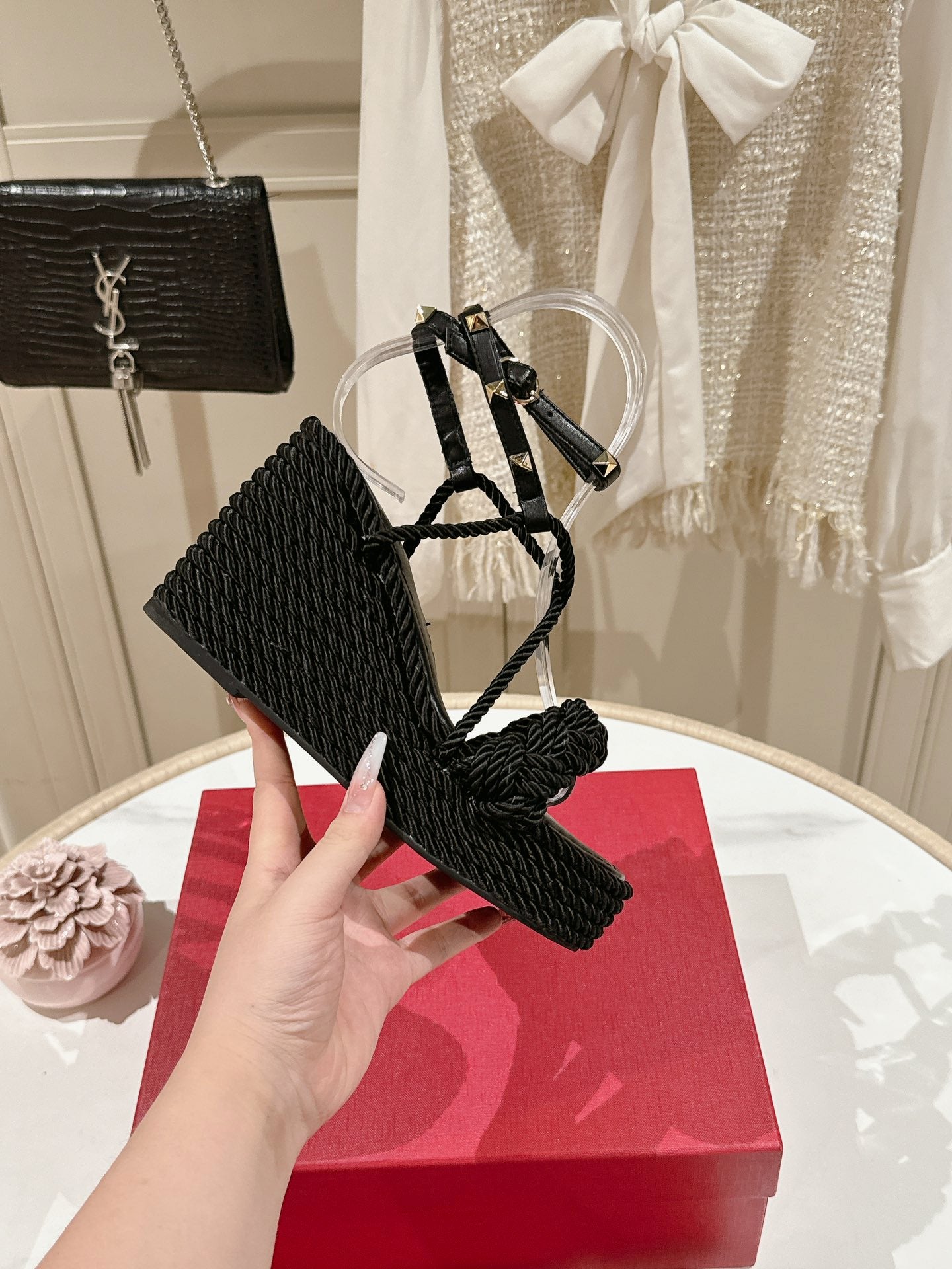 LuxluxHouse Best Quality Valentino Women Shoes