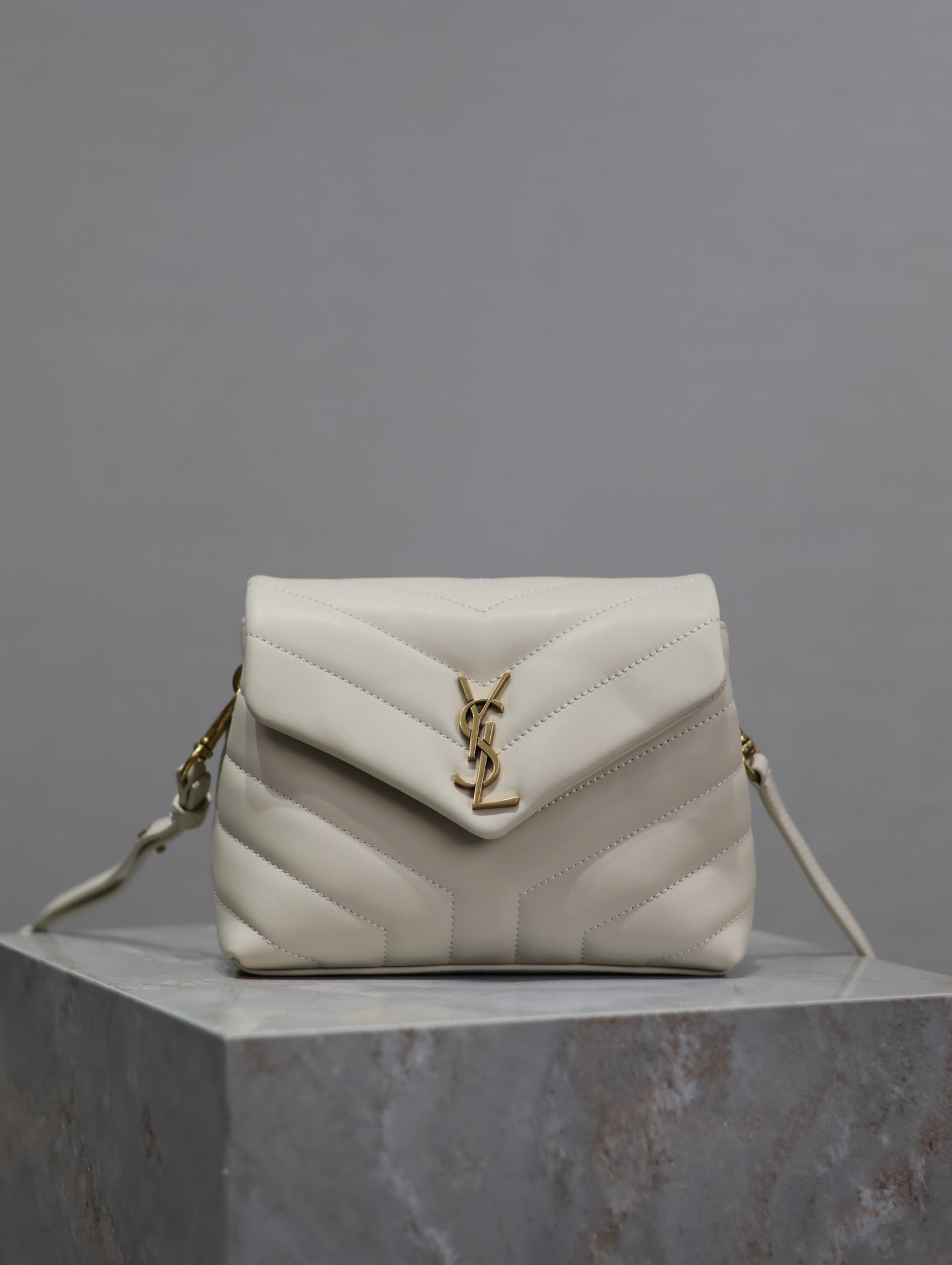 LuxluxHouse Best Quality Bags YSL Women