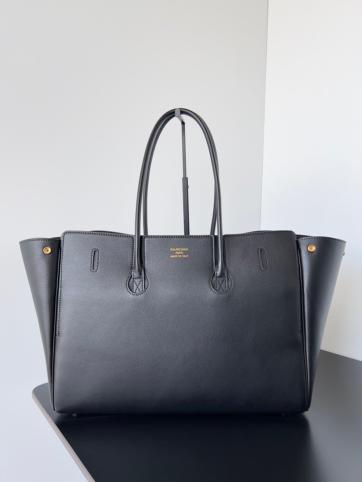 LuxluxHouse Best Quality Bags Balenciaga