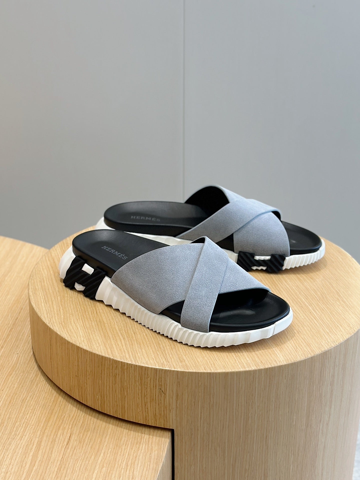 LuxluxHouse Best Quality Sandals Hermes