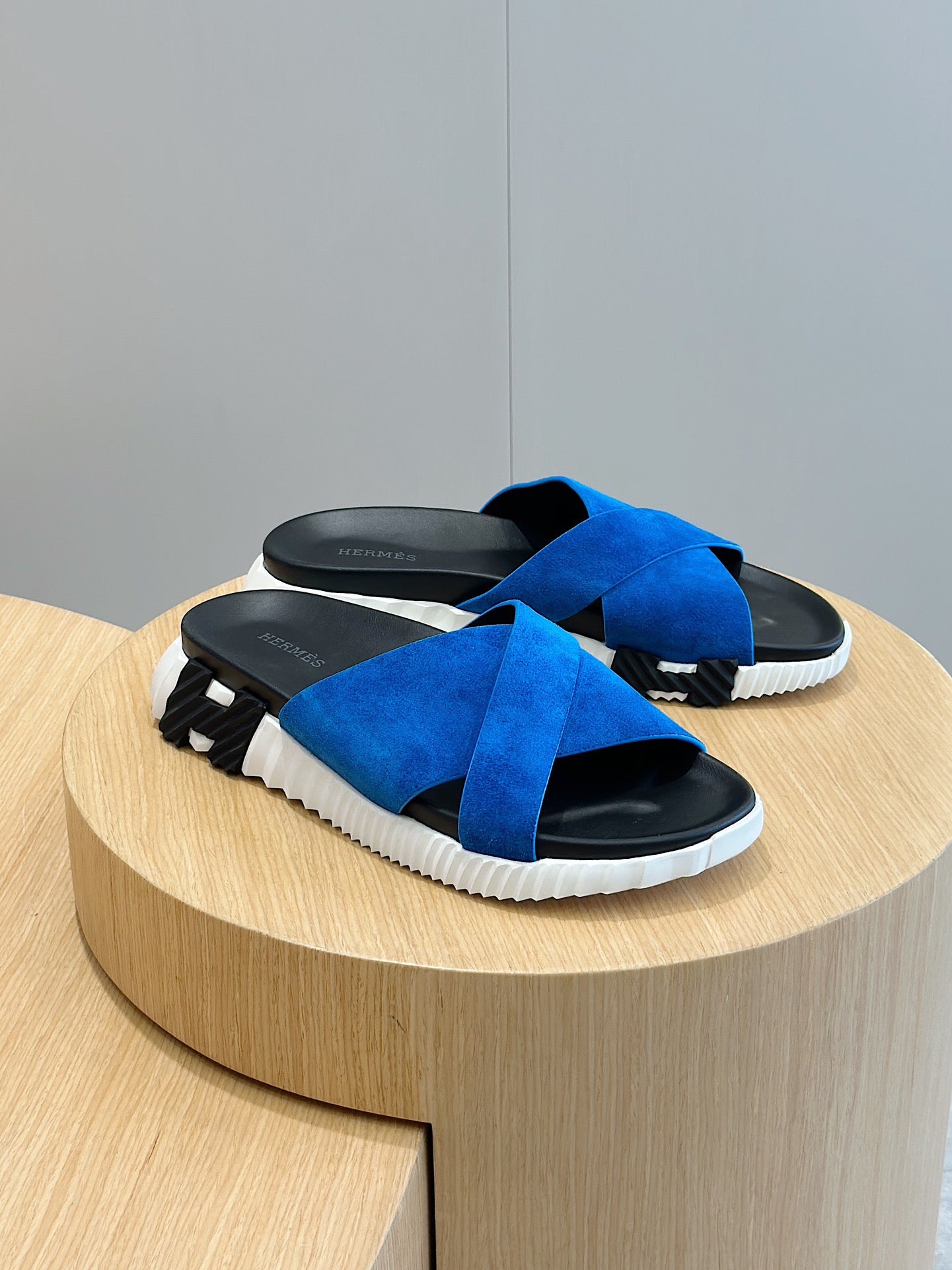 LuxluxHouse Best Quality Sandals Hermes