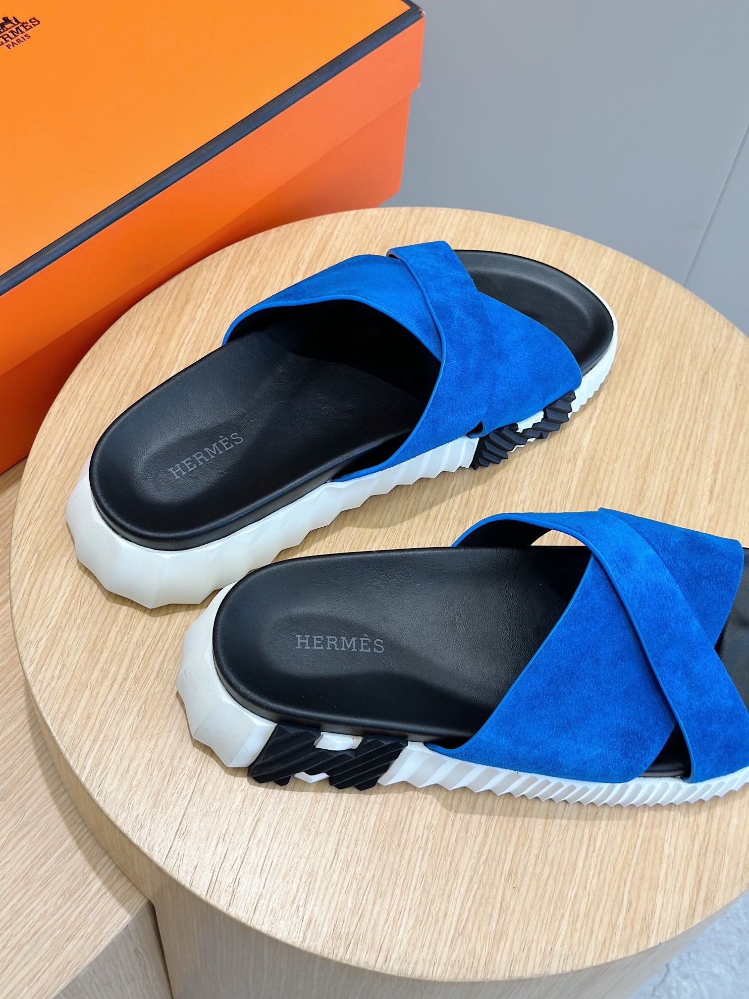LuxluxHouse Best Quality Sandals Hermes