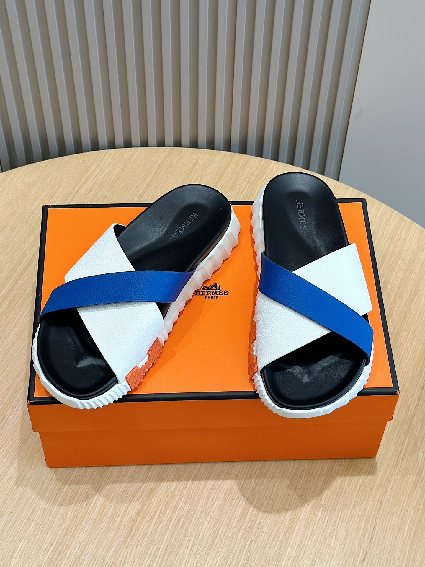 LuxluxHouse Best Quality Sandals Hermes