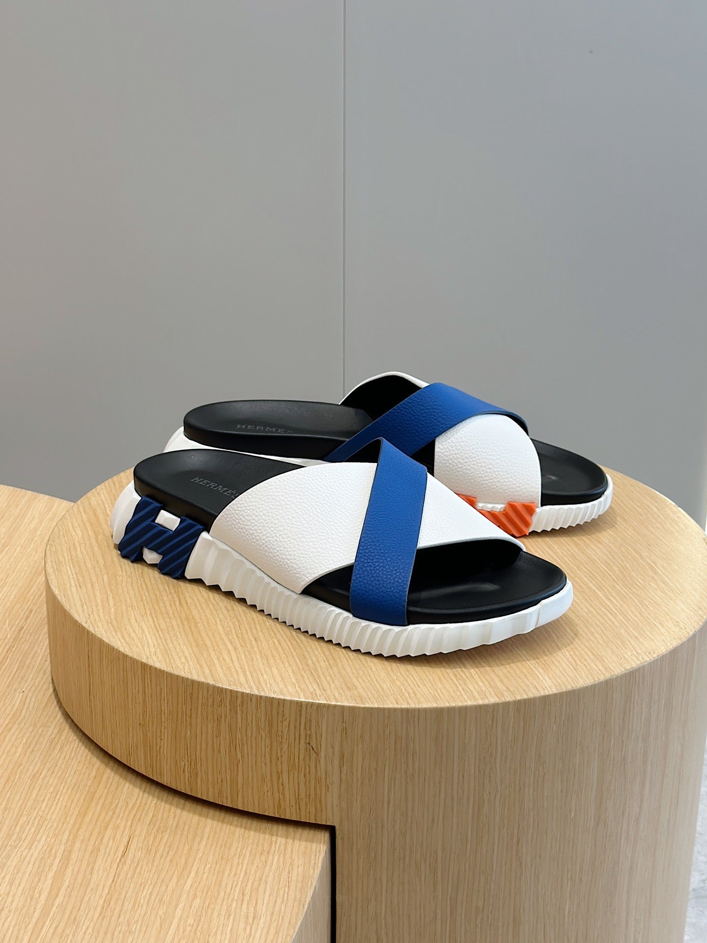 LuxluxHouse Best Quality Sandals Hermes