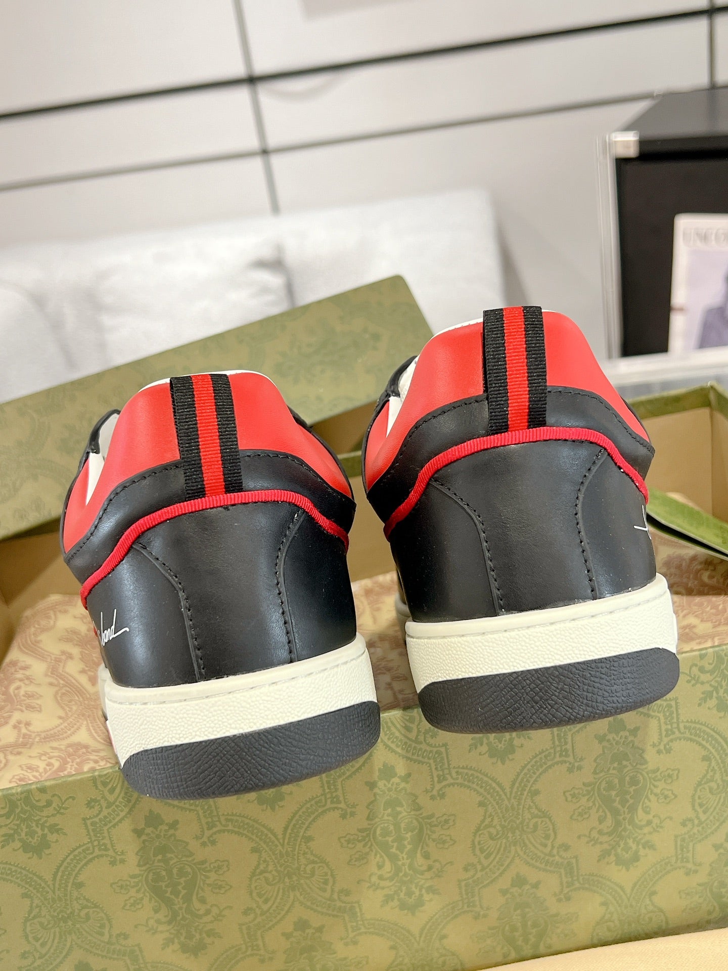 LuxluxHouse Best Quality Gucci Women Shoes
