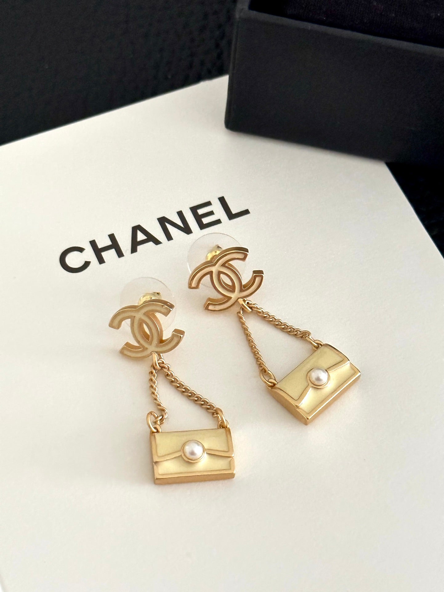 LuxluxHouse Low Price And High Quality Accessories Earrings