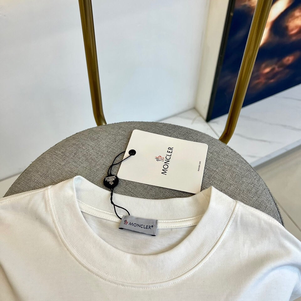 LuxluxHouse Best Quality Clothes T-shirt Moncler