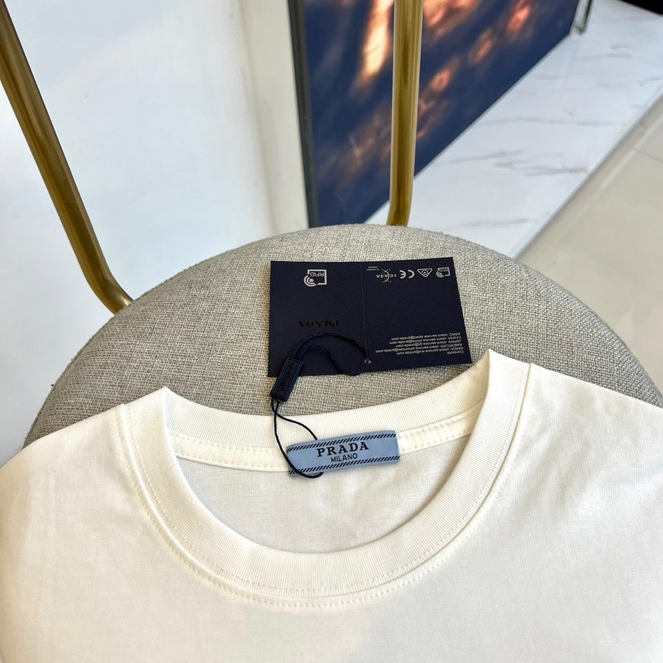LuxluxHouse Best Quality Clothes T-shirt Prada