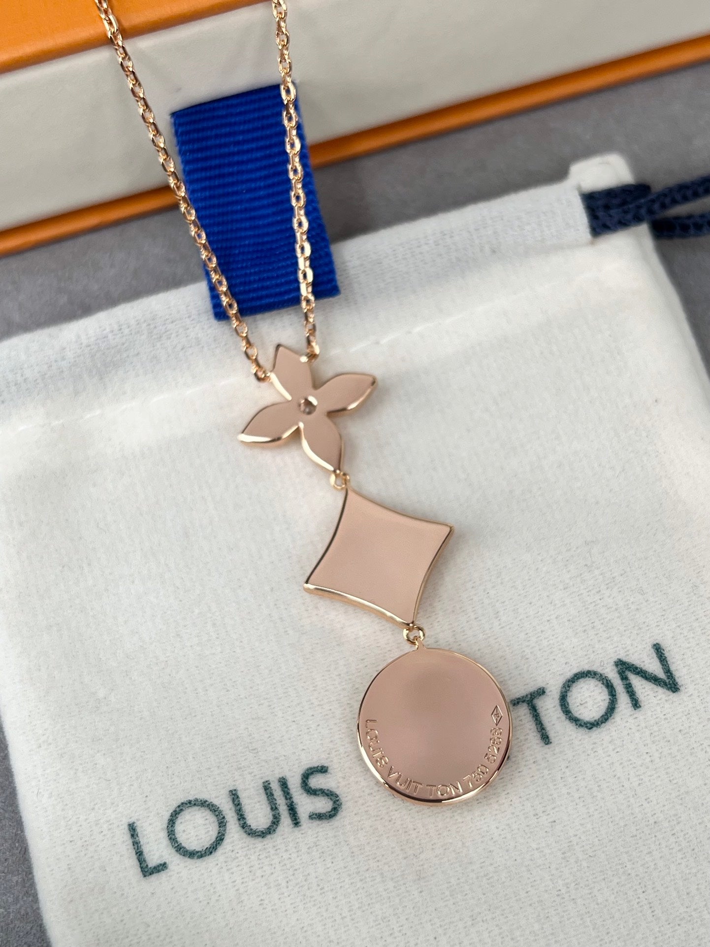 LuxluxHouse Best Quality Accessories Necklace Louis Vuitton