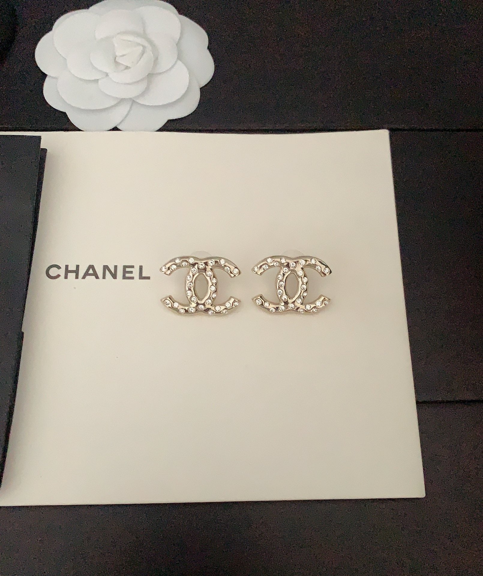 LuxluxHouse Best Quality Accessories Chanel