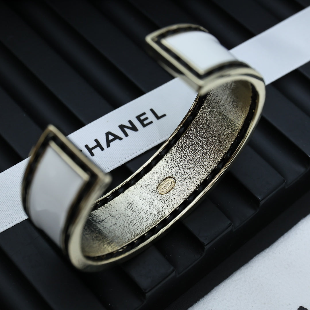LuxluxHouse Best Quality Accessories Bracelet Chanel